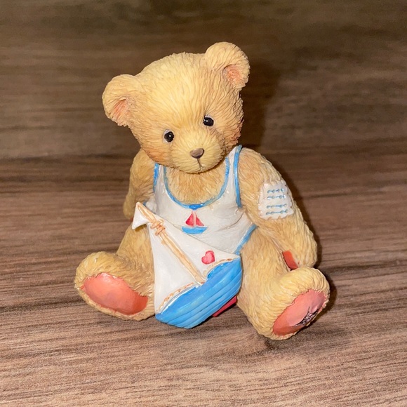 Cherished Teddies Figurine - Picture 1 of 3